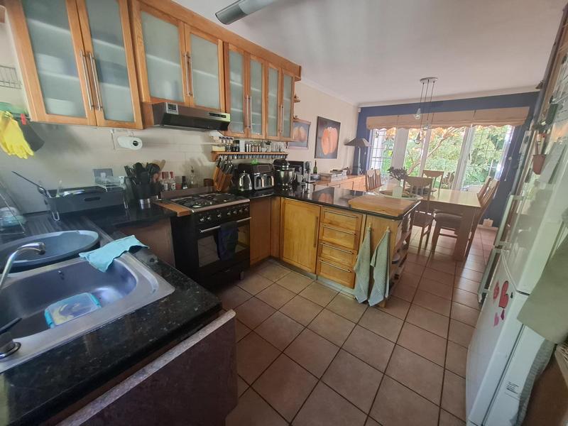 4 Bedroom Property for Sale in Paradyskloof Western Cape